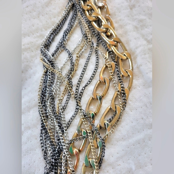 Tri-Color Gold/Silver Tone Chunky Multi-Chain Layered Statement Necklace - Picture 5 of 8